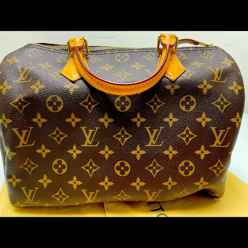 Louis Vuitton Speedy 30 Monogram Handbag